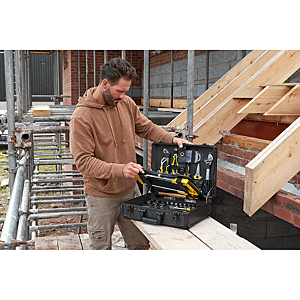 Valise de maintenance outillage manuel indispensable 142 outils image